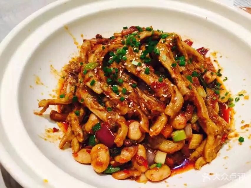 好吃丨一抿就化！成都10家超美味稀溜耙美食拯救懒癌吃货