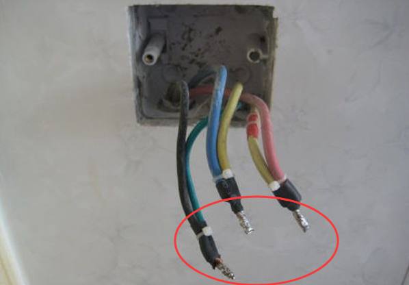 电工师傅线头怎么处理,电工师傅接电线工艺