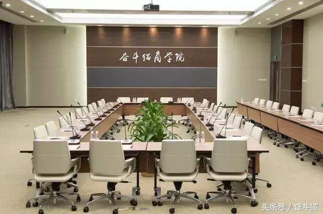 奋斗猫：作为O2O最重要的一环，“跑腿”这块肥肉该怎么吃？