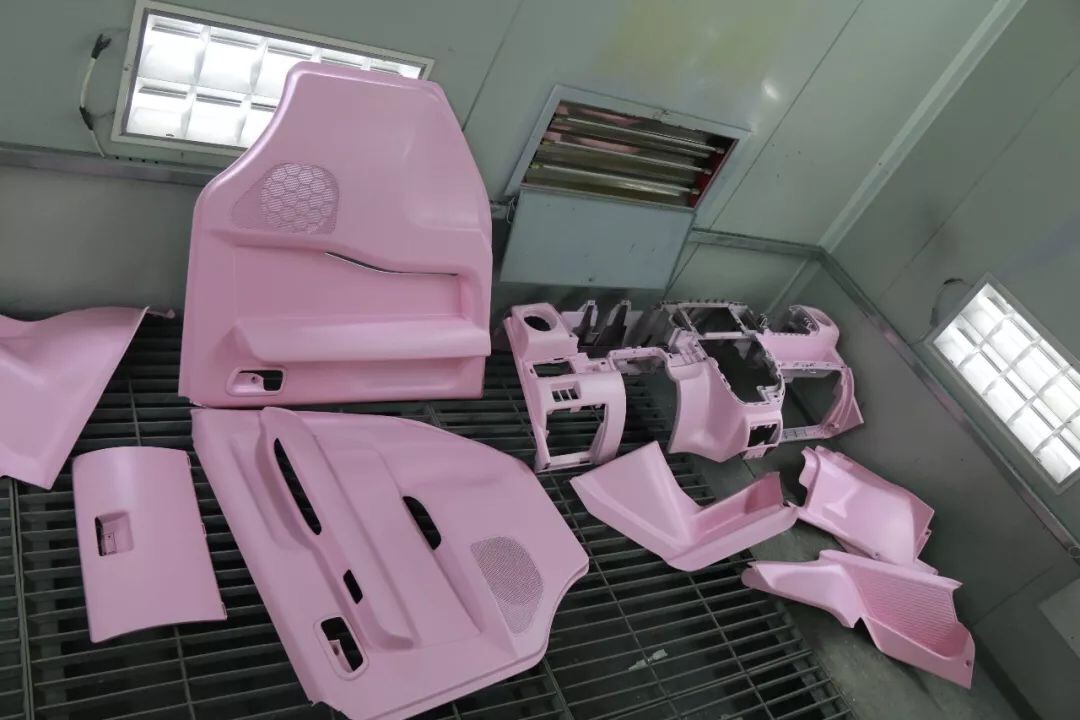 FMC第七集：使徒来袭！我们改装了一台2W块的面包车拯救世界