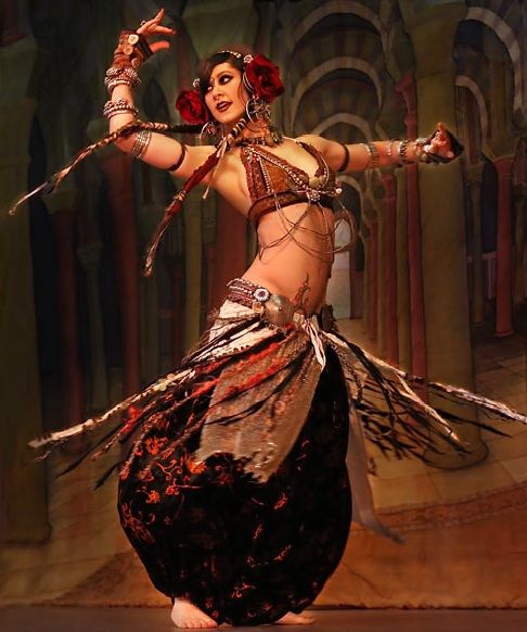 「纯干货」第一次听说服装能分这么多种风格!看看你适合哪种?