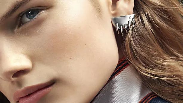 如何买lv更划算,如何保证买的lv是真的