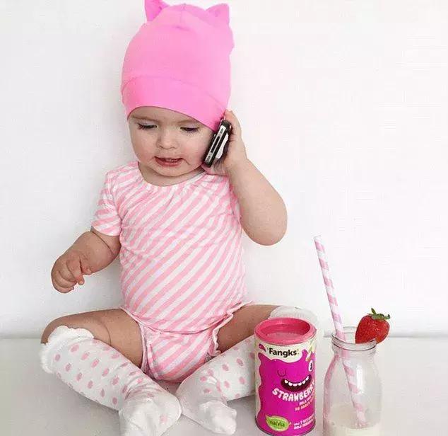 区区一个婴儿奶瓶，居然过百万！贫穷限制了我们的想象力