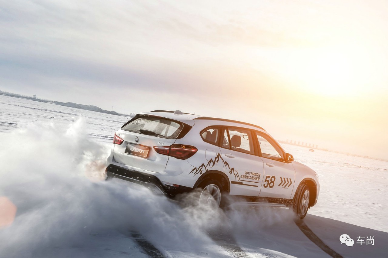在北国，赏宝马的冰雪之Wu