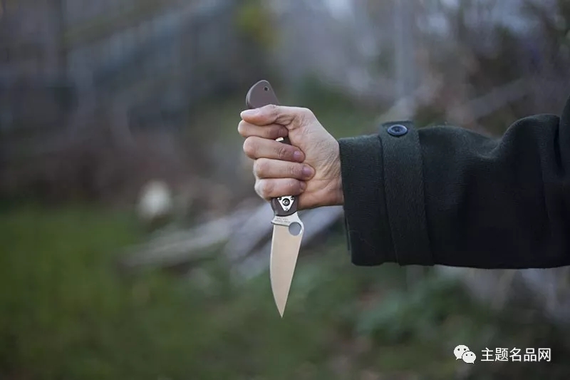 情怀玩家的收藏刀，只有情怀就够？-蜘蛛大M1代测评