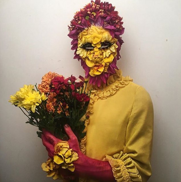 英国奇葩伪娘化妆大师：每天变换风格356天不重样