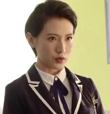 懂小哥小谈《班长大人》