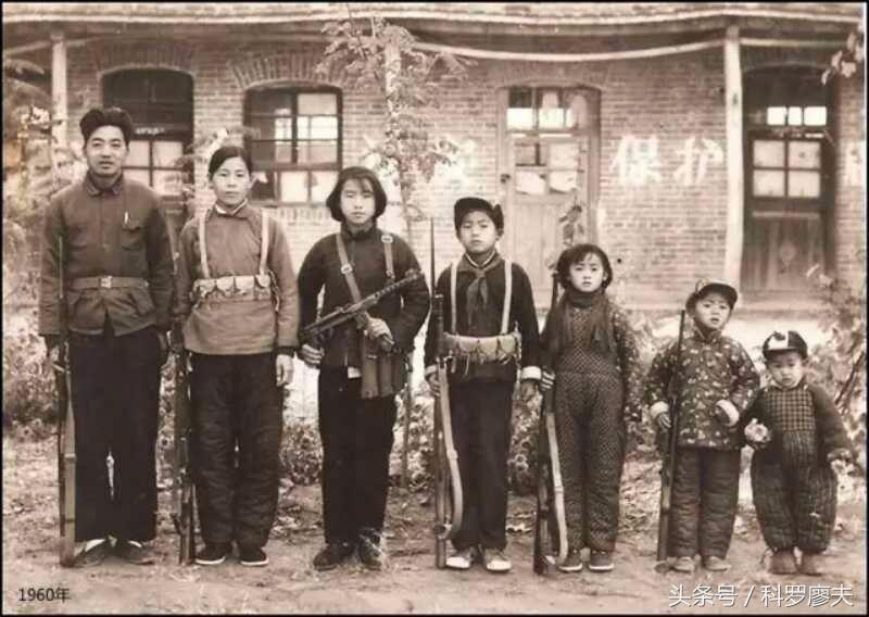 盒子炮为什么要斜着打,盒子炮早期视频