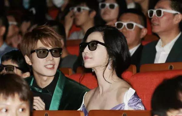 “免费3D眼镜”害了谁？被消协、观众骂惨了，影院方面该发声了！