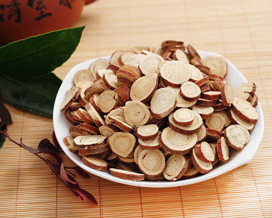 孕妇不能吃含有甘草的菜吗,孕妇能吃甘草煲汤吗