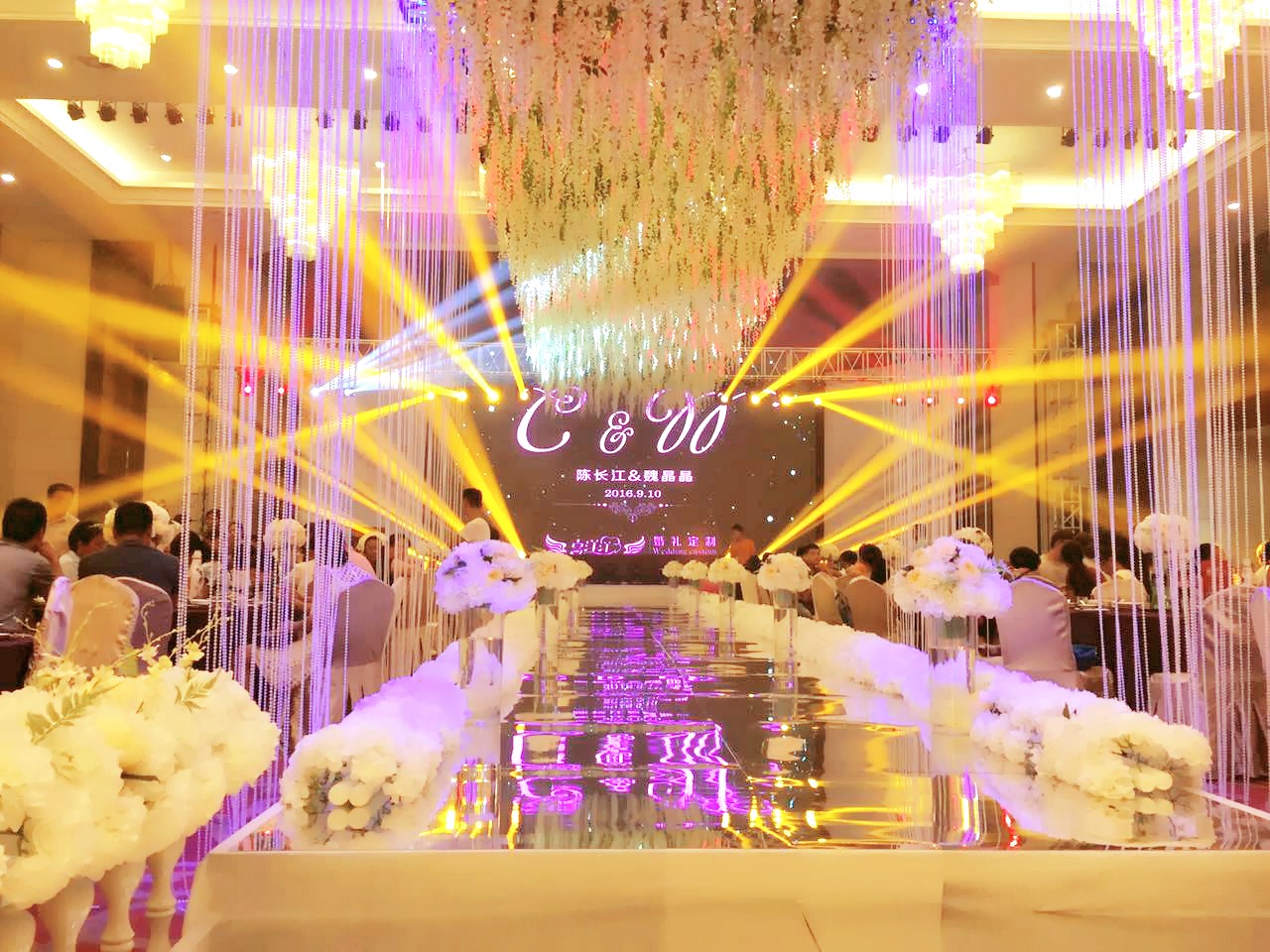 年关将至，您身边的宴会专家-世纪缘，万事俱备，等待您的光临！