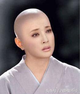 赵薇跟张雪迎,赵薇少林足球发型