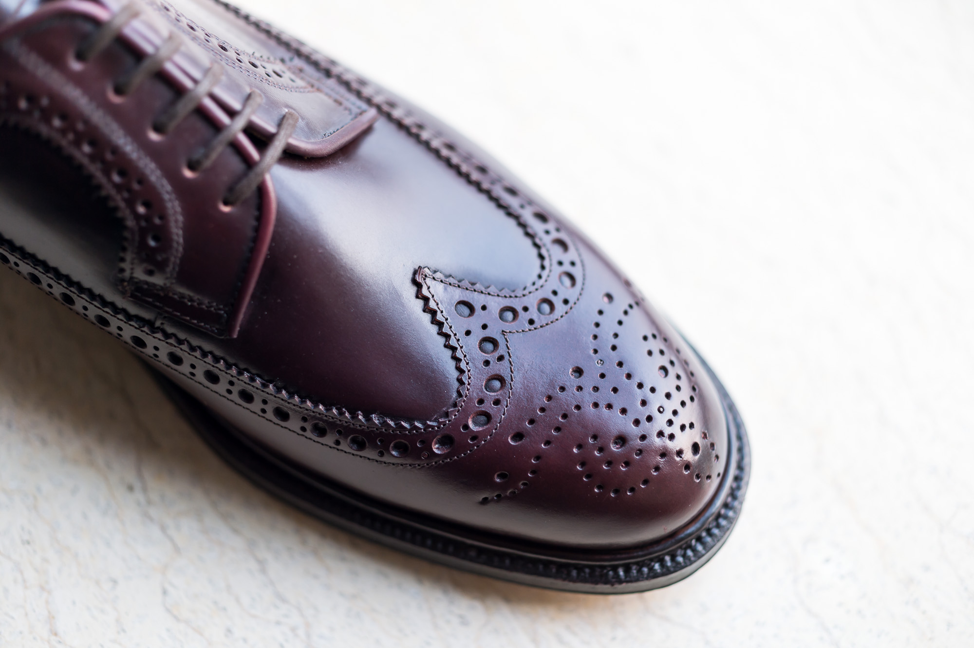 马臀皮鞋也能讲性价比？来自西班牙的它还真不错