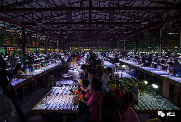 玉石直播黑幕揭秘——骗你没商量！