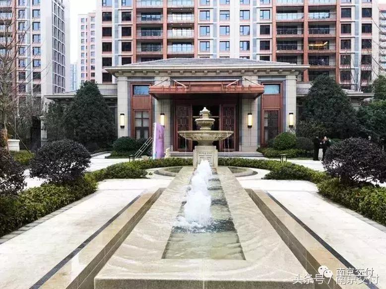 南京近期交付楼盘,南京河西仁恒江湾城大平层