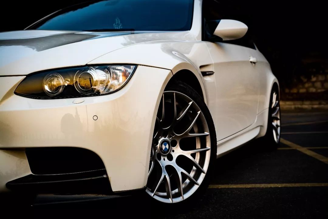 吱道不知道,v8绝唱宝马m3