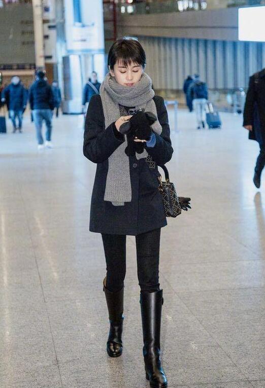 35岁陈慧琳撞衫,陈慧琳50岁对比30岁的区别