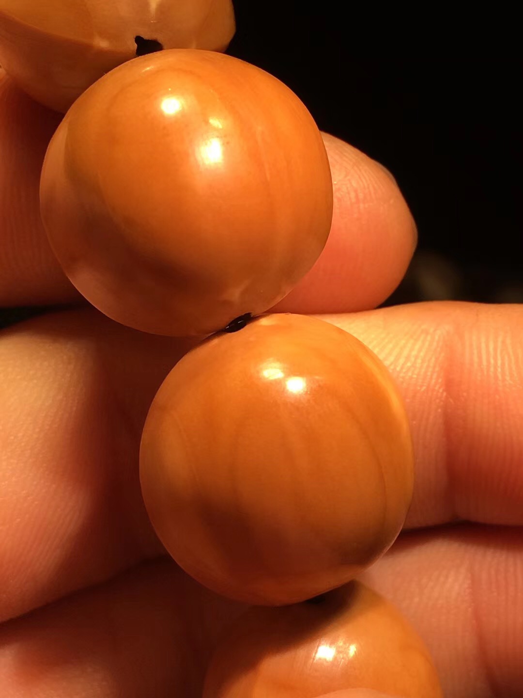 橄榄核手串如何保养,橄榄核保养的方法