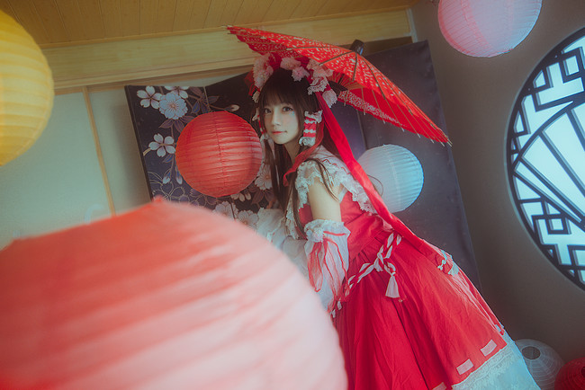 博丽灵梦cos正片,东方project十六夜咲夜cos