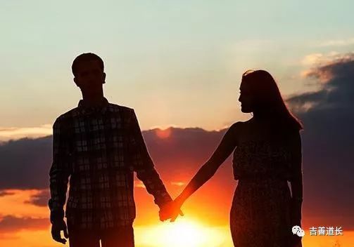 八字看结婚的最佳时间,八字怎样看订婚与结婚年份