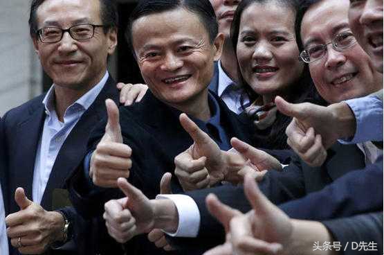 马云是怎么创立企业,阿里巴巴是马云一个人创立的吗