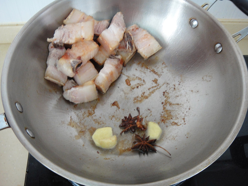 上海红烧肉正宗厨师做法的视频,上海红烧肉的正宗做法黄磊