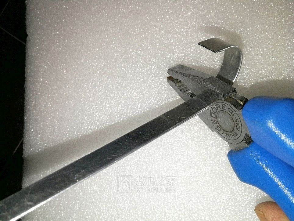 雨伞可以自动修复吗,雨伞可以用自喷漆吗