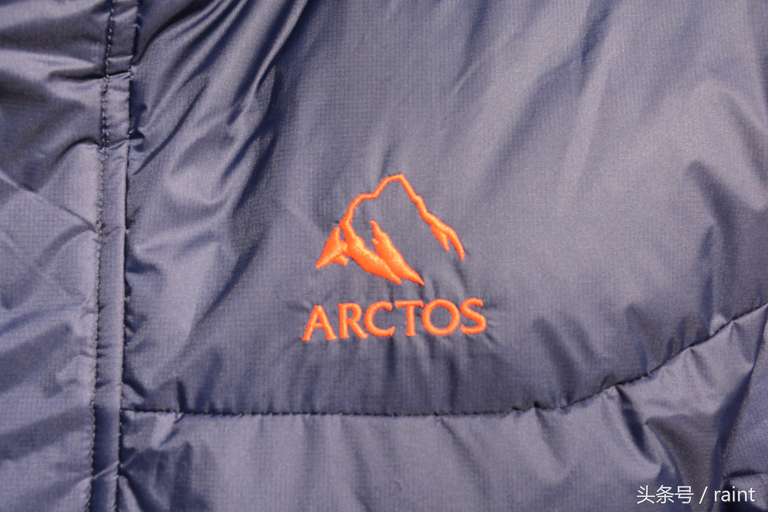 极星旅行系列羽绒服,极星羽绒服女