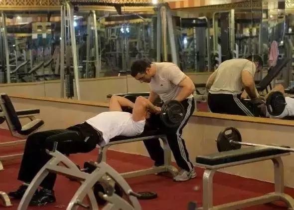 为什么爱健身的人很沉默,为什么你爱健身