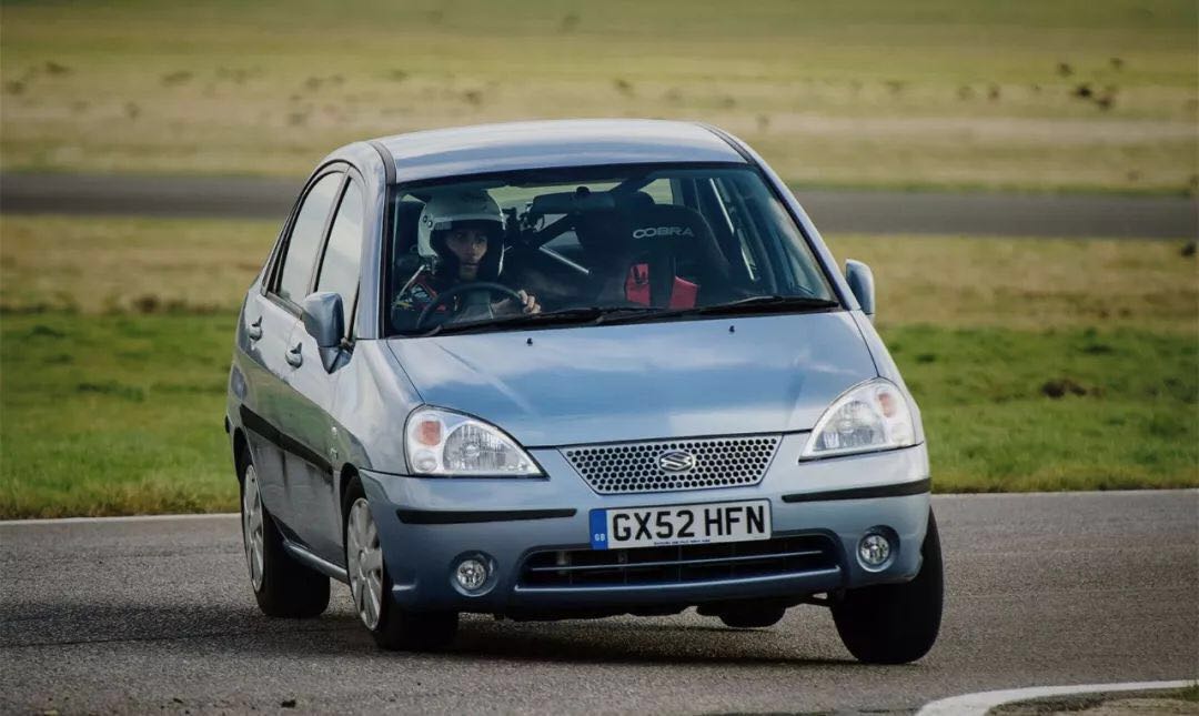 2万多铃木三厢拉力车,2万块的铃木