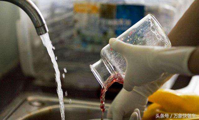 女人一生能承受几次流产,女人一生最多可以承受生几个孩子