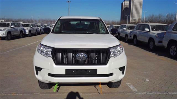 霸道2700普拉多中东版新车多少钱,丰田普拉多19款霸道价格是多少