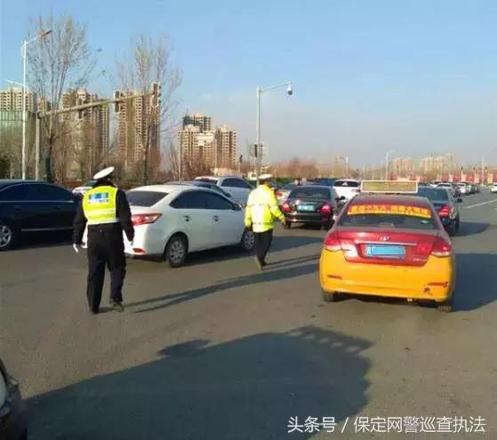 保定违法停车多久内开走没事,违停没超5分钟被电子眼拍了