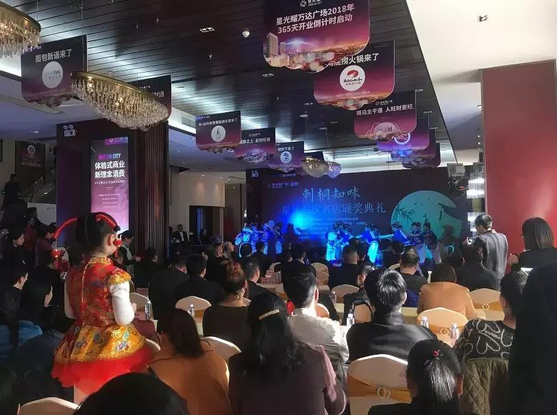 泉州必须去的十大美食,泉州最值得去吃的小吃店