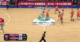 李根打韩国队,李根打赵睿