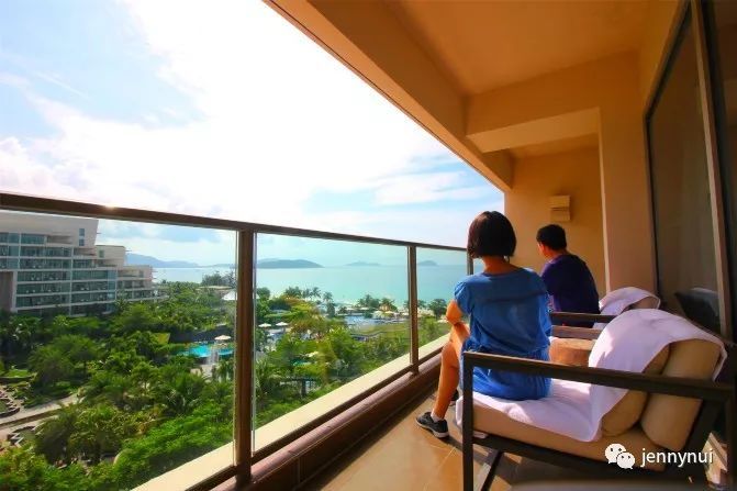 带父母去三亚需要多少钱,三亚旅行攻略带什么吃的