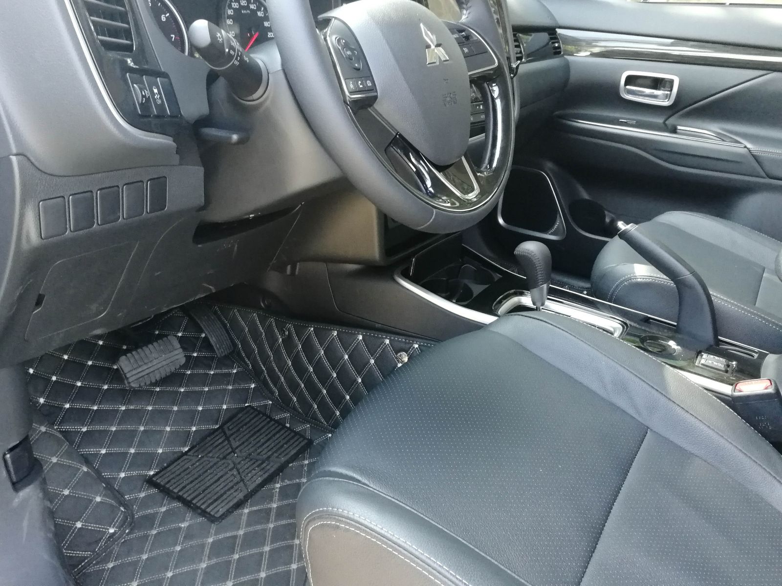 欧蓝德顶配版评测,19款欧蓝德7500公里用车感受