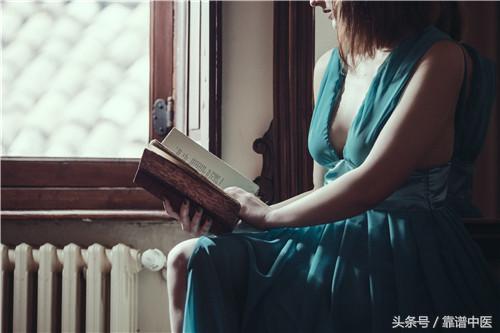 脚气烂脚丫脚痒喷什么脚气药好使,脚气小偏方藿香正气水能治脚气吗