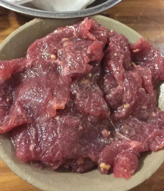 这些不好找的苍蝇火锅,是每个成都人火锅记忆的起点