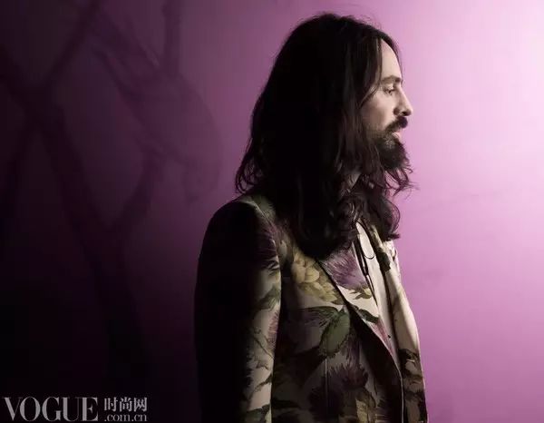 为什么要买上万的包包,为什么一个gucci包那么贵