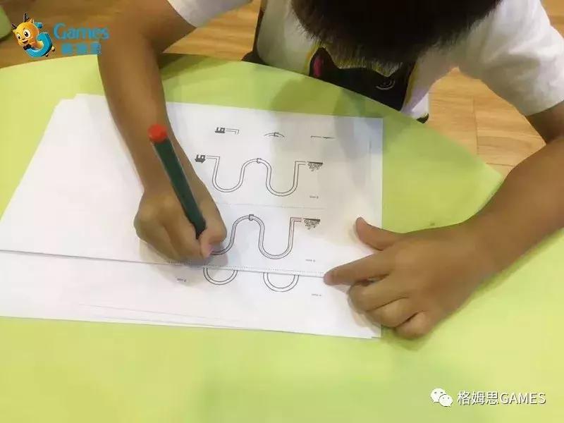 孩子要从小培养锻炼身体的习惯,儿童从小开始培养运动