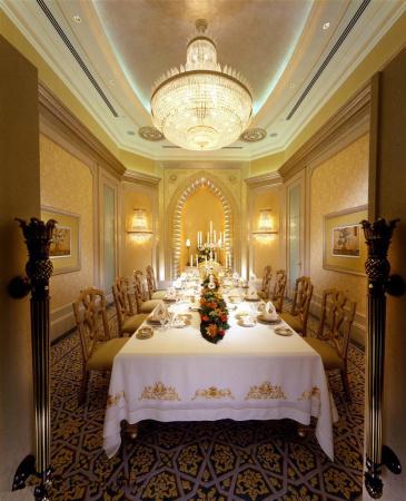 世界唯一的八星级酒店价格,世界上唯一一座十星级酒店