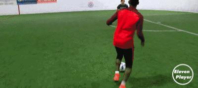 足球晃动过人,足球技巧晃人