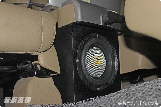 奥德赛混动音响箱体,本田奥德赛改装哈曼卡顿8寸喇叭