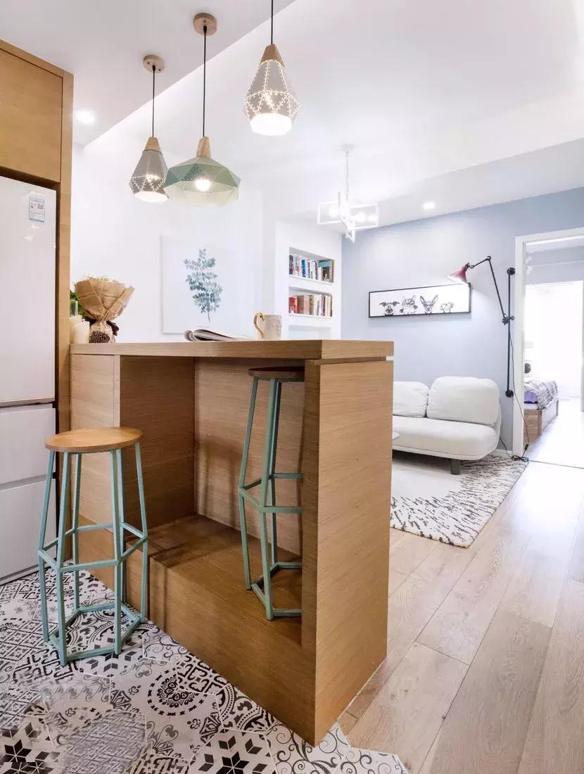 60平北欧小两居室,床头柜非常有设计感!