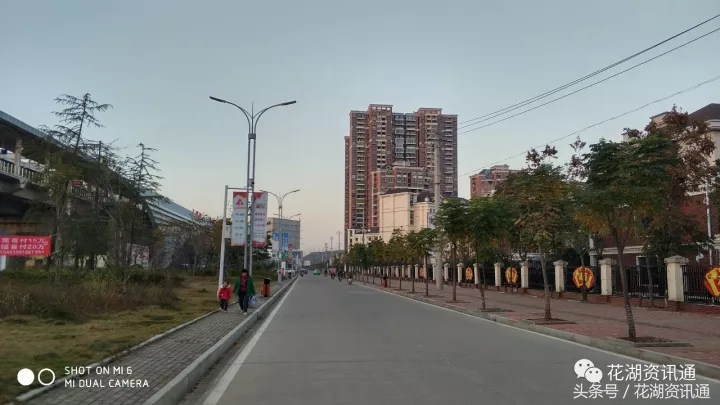 黄石新城公园,黄石公园黄石湖景区