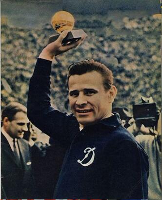 c罗梅西双响梅开二度,c罗梅西分出胜负