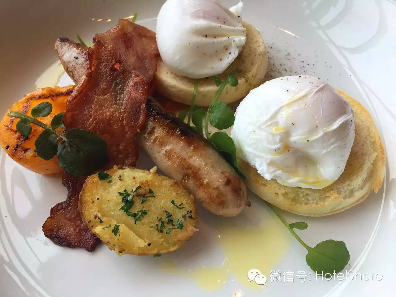 63楼泳池望月、70楼酒吧摘星，广州柏悦|探店首发