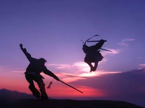 鍗冧竾涓嶈杞绘槗鐩镐俊浠讳綍娴峰浠ｈ喘,涔変箤閲嶈閫氱煡