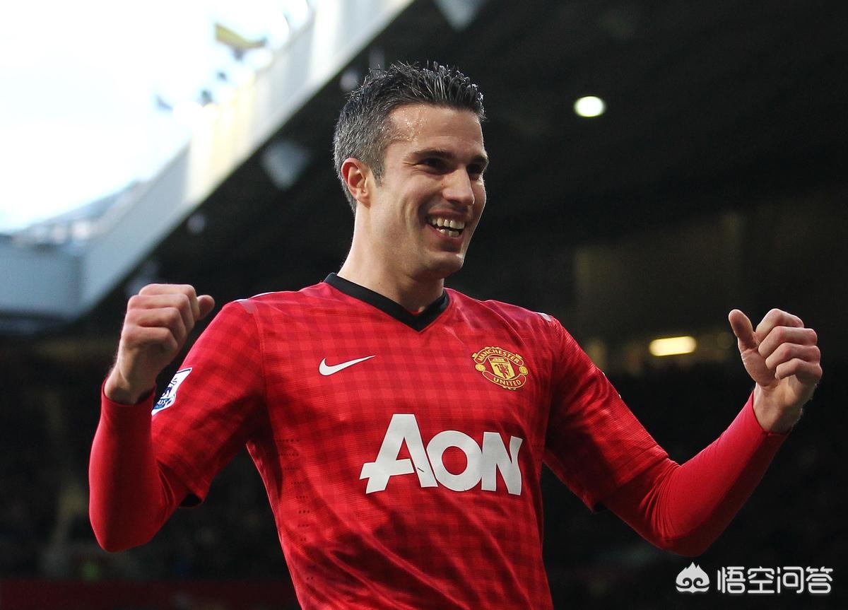 足球史上,有哪些球员通过转型或者改变位置重获新生?